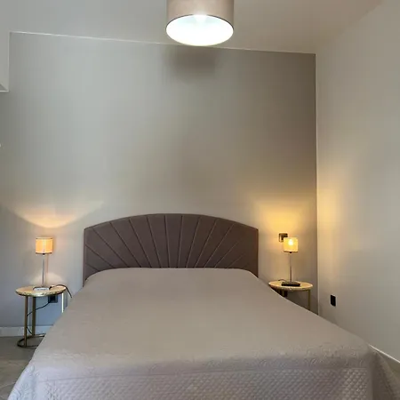 Les Jardins De Sta Giulia Avec Piscine *