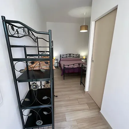 Les Jardins De Sta Giulia Avec Piscine